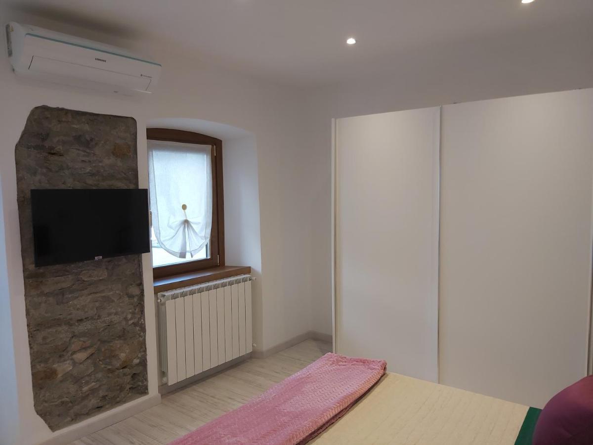 Casa Cimavilla Con Parcheggio Privato Gratuito Crevoladossola Exteriér fotografie